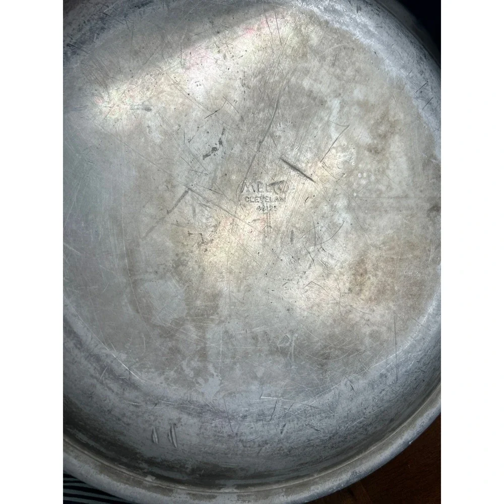Vintage Melco Cleveland 44125 Cast Aluminum Round Sizzler Platter Plate 10 Inch